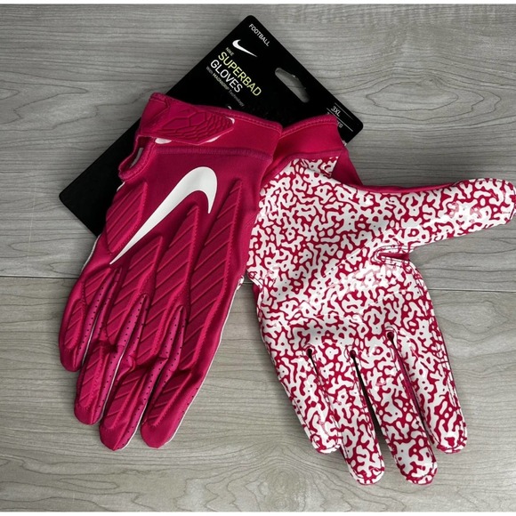 Nike Accessories Nike Superbad Magnigrip Technology Pink Football